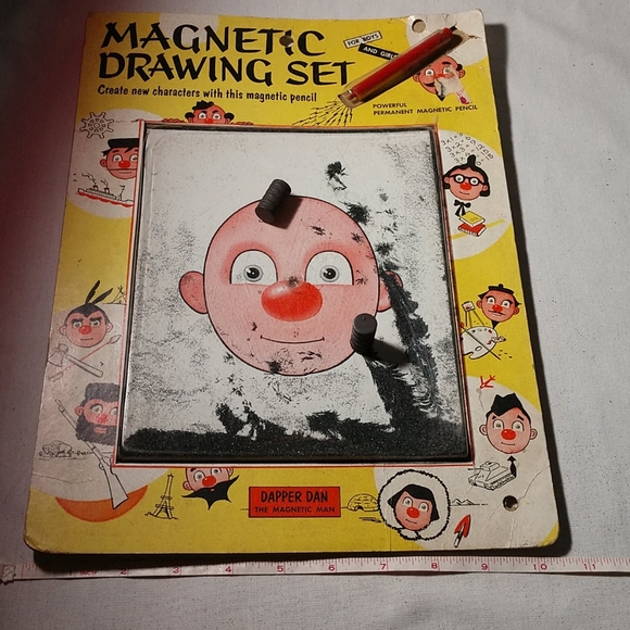Vintage Dapper Dan The Magnetic Man Drawing Set - Picture 8 of 8